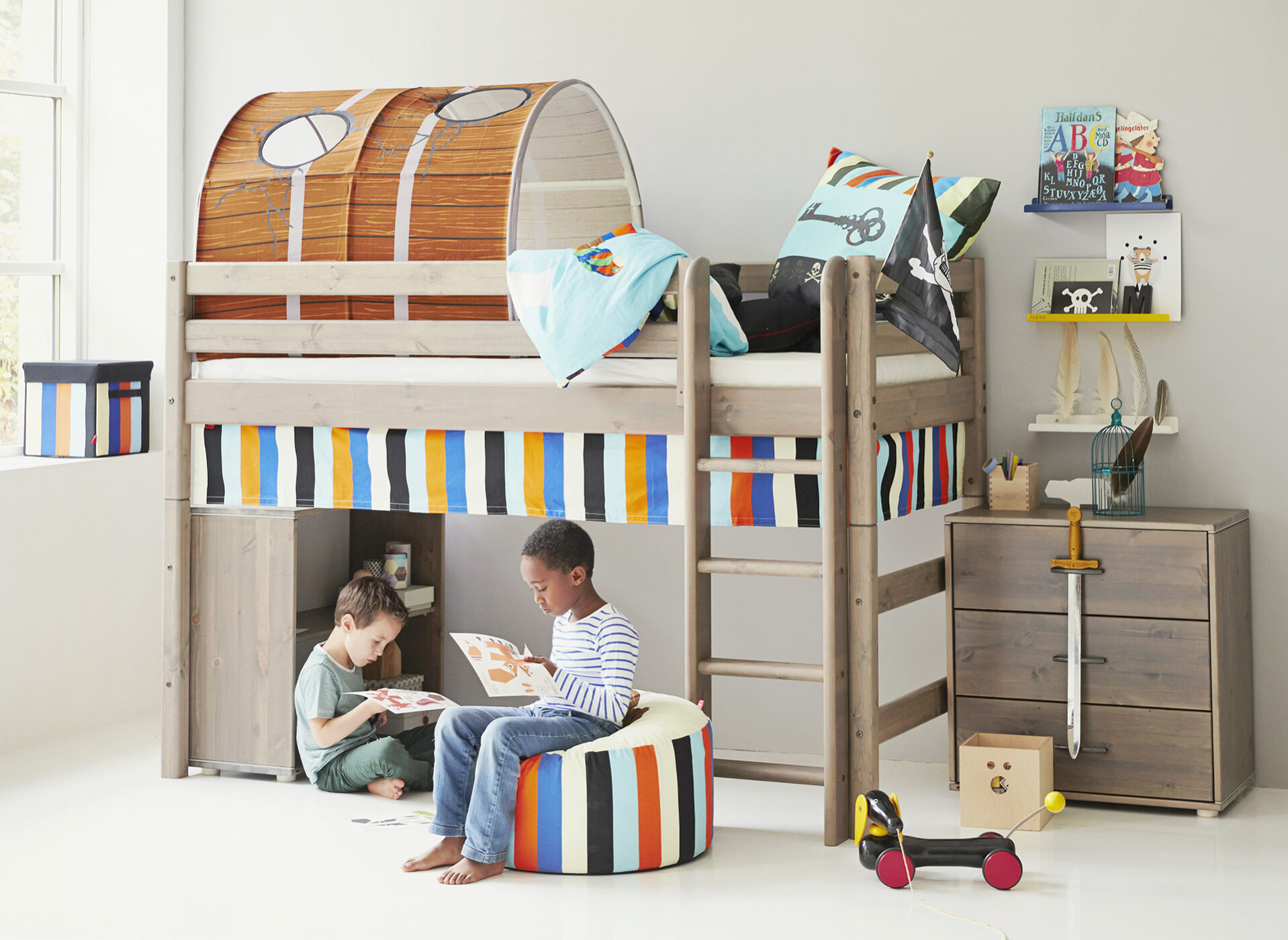 Flexa Set Cameretta - Letto a Castello Classic 200x90 cm + Lampada da  Parete Monty unisex (bambini)